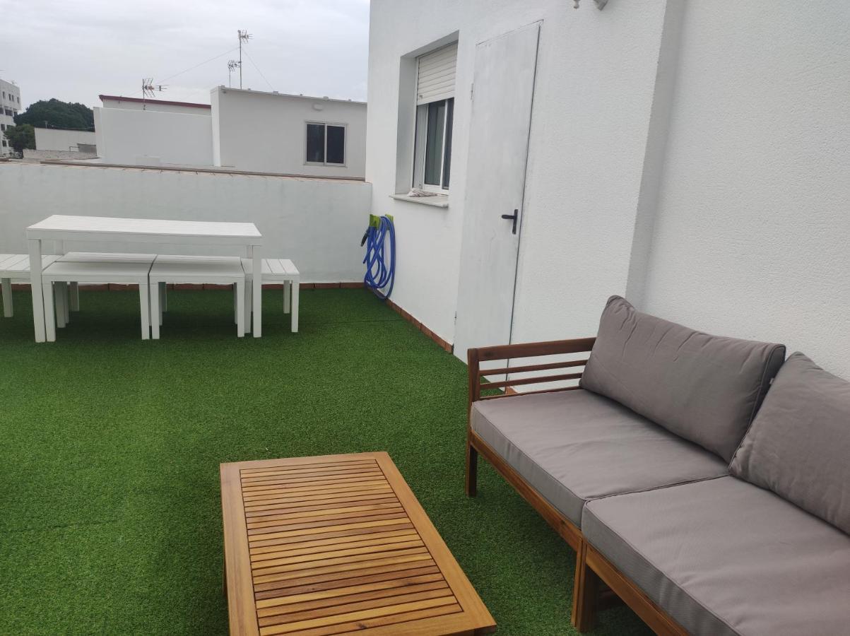 Апартаменты La Terraza De Natipao Рота Экстерьер фото